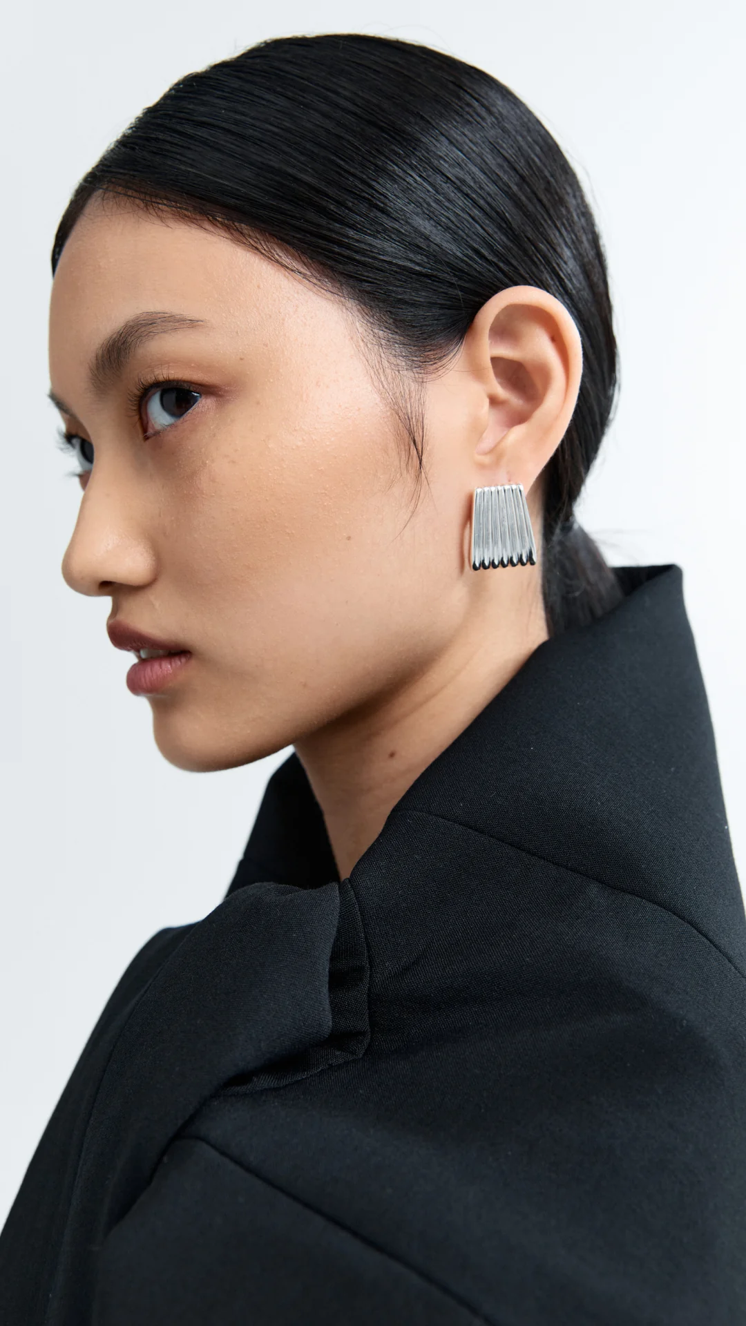 RIBBED EARRINGS - Image 9
